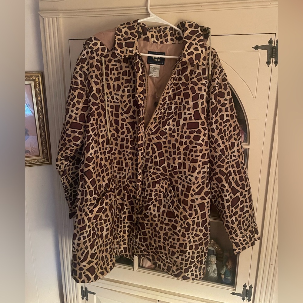 Dennis Basso Giraffe Print Trench Coat 100% Silk NWT
